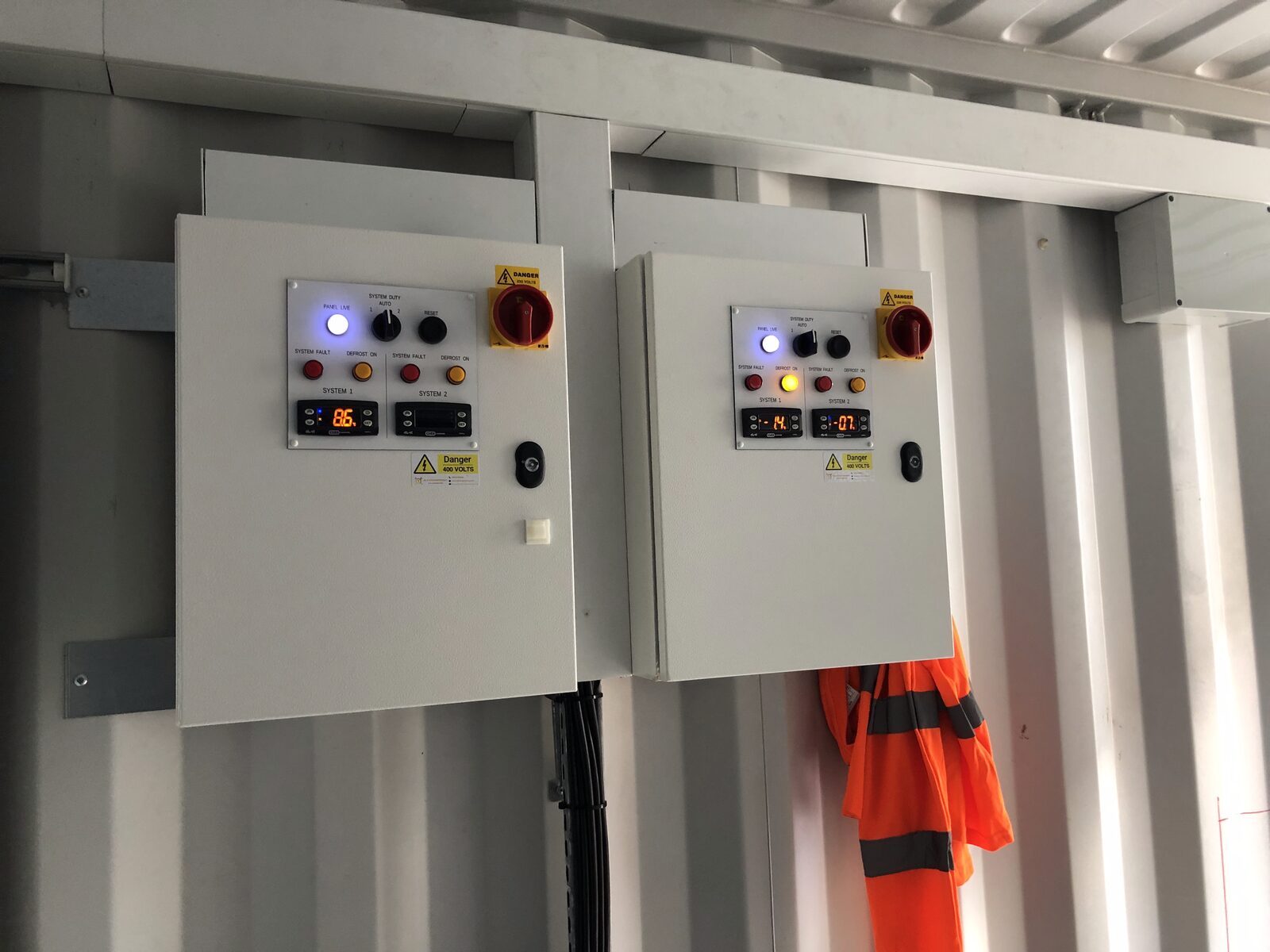 Control Panels - Dual refrigeration control panels with temperature displays